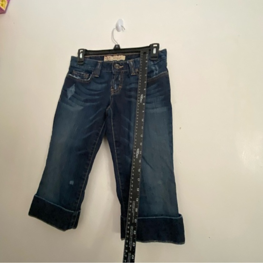 BKE Capris Shorts Women’s 26 Dark Wash Denim Rolled Cuffs Star Stretch - Picture 7 of 16